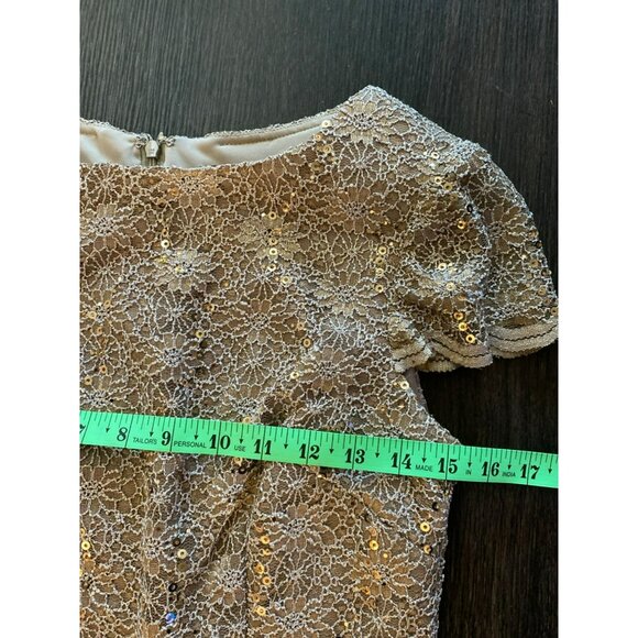 Alex Evenings Sequin Lace Sheath Dress Gold/Tan Cap Sleeve Size 6 - Picture 5 of 6